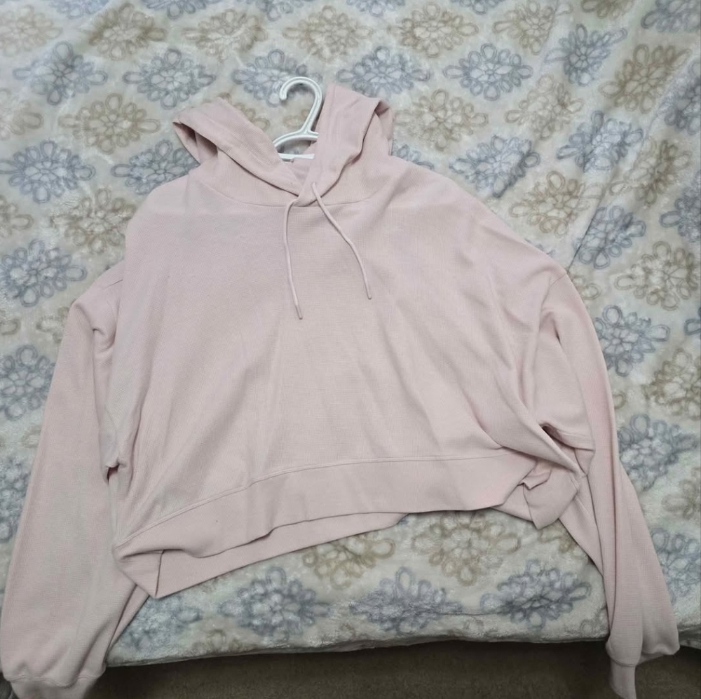 Pink Cropped Waffle Hoodie – Aritzia 💗